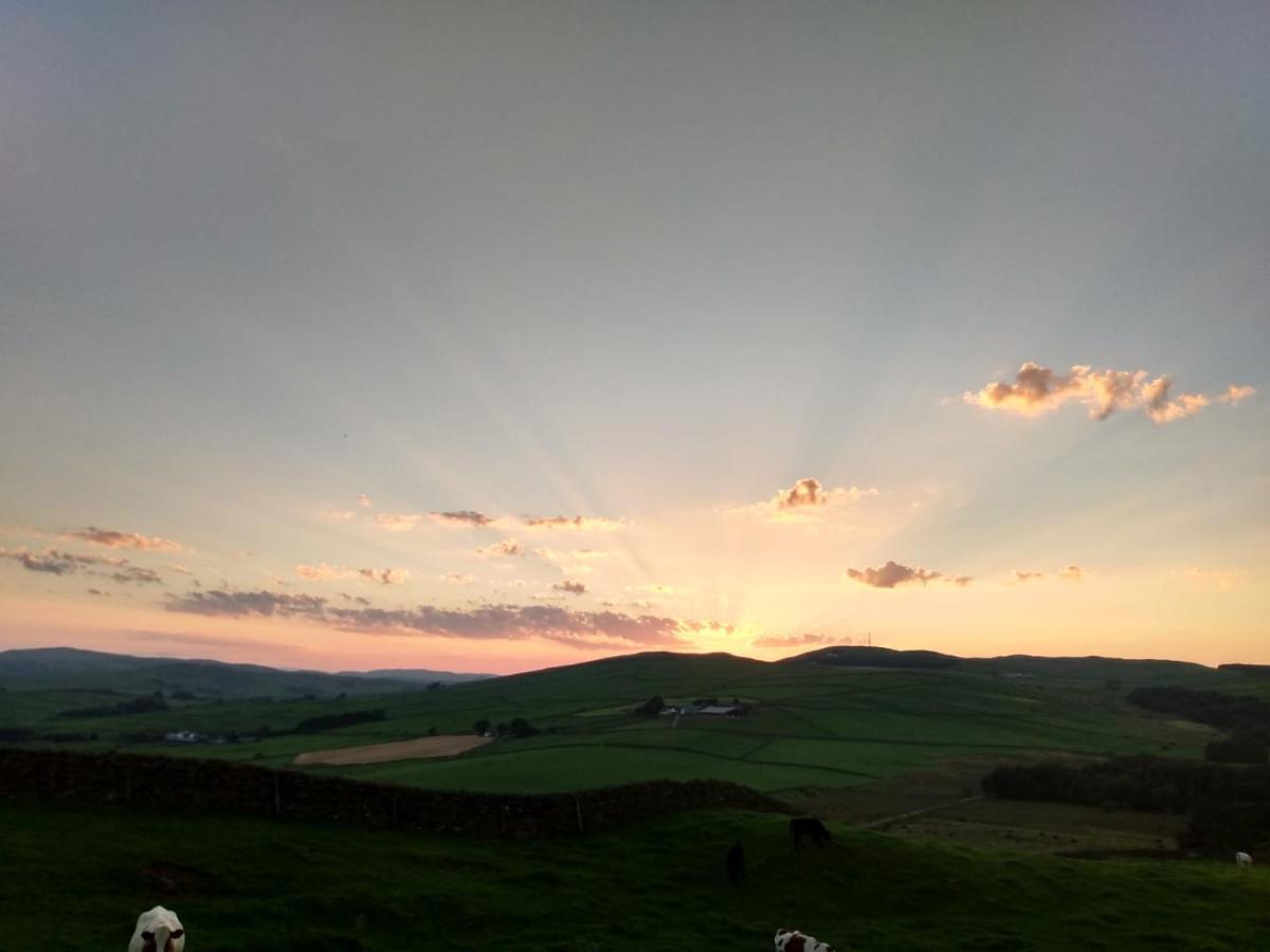 Further Space At Hillhead Farm Luxury Glamping Pods, Dumfries, Scotland 外观 照片